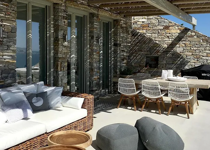 Villa Spilia By Blend In Blue *